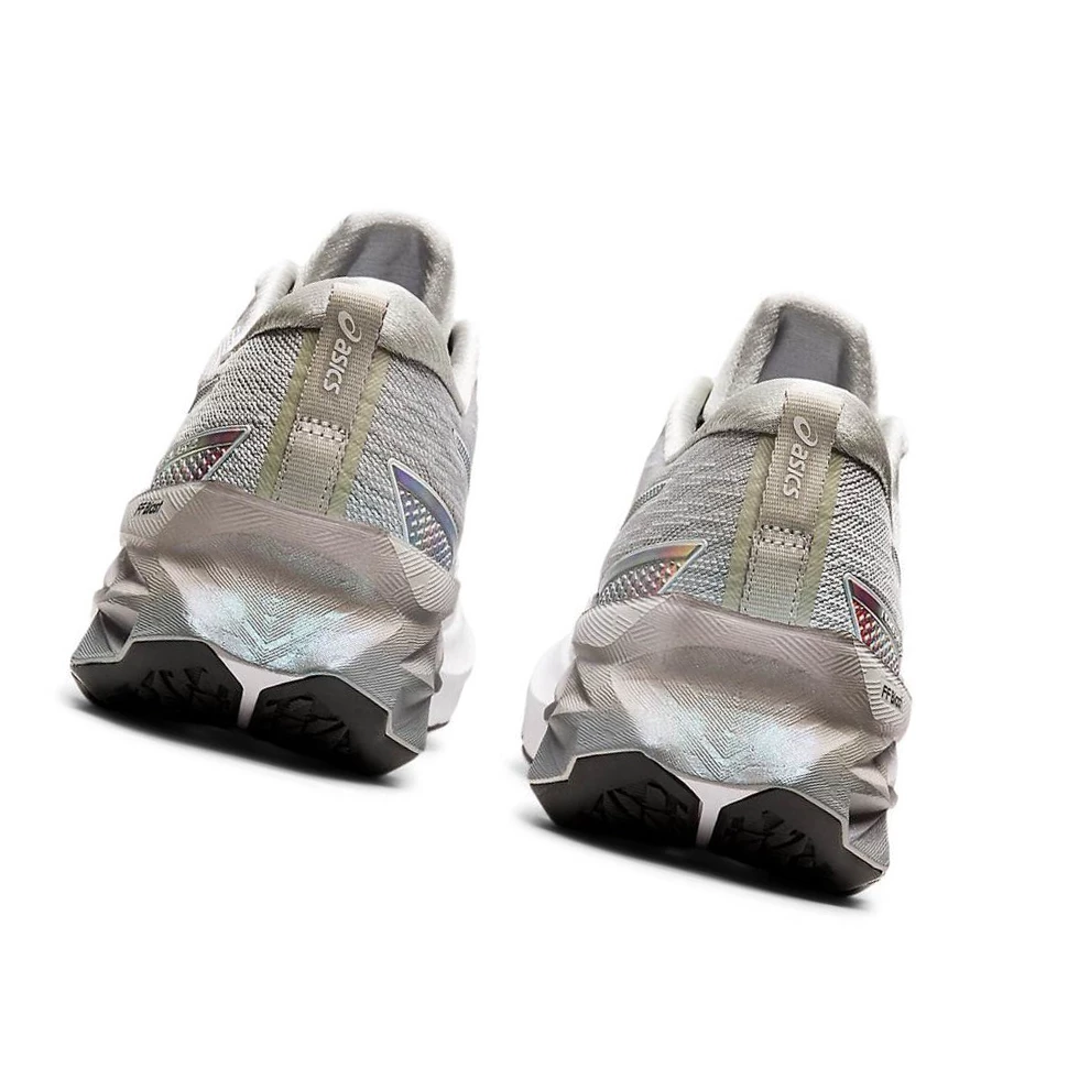 Női Asics NOVABLAST 2 Futócipő Szürke | RFZQ81249